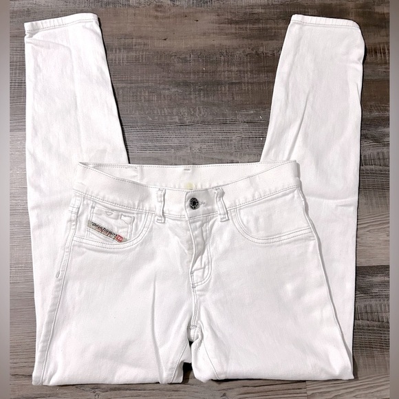 DIESEL “Livier” White Super Skinny Low Waist Stretch Distressed Jeans Size 26 - Picture 2 of 5